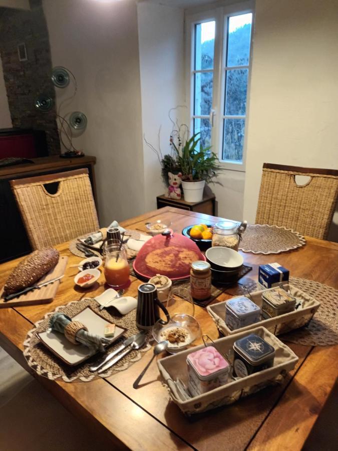 L'Embellie Hotell Thueyts Eksteriør bilde